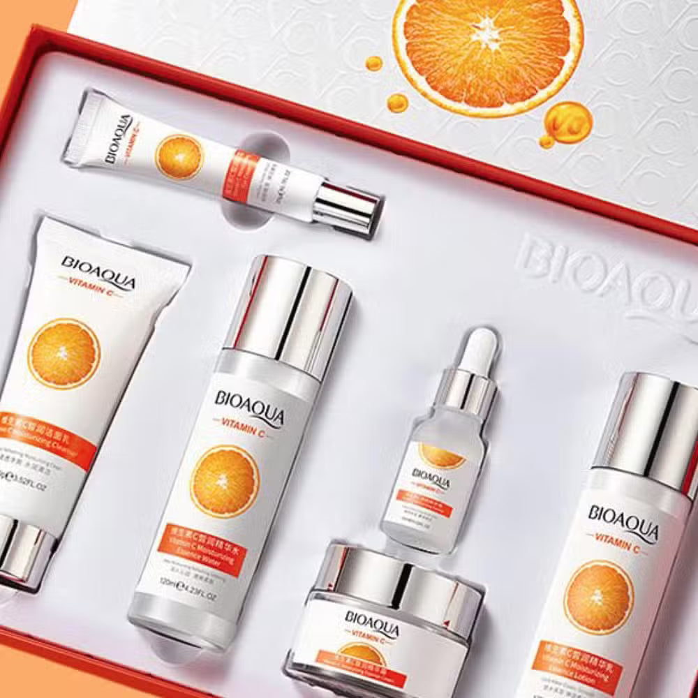 Kit Vitamina C Bioaqua rejuvenecedora de piel